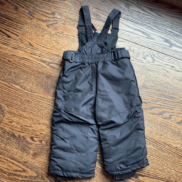 Black, Cat and Jack, 12 mo, never worn snow bib   (LA) - Picture 4 of 5